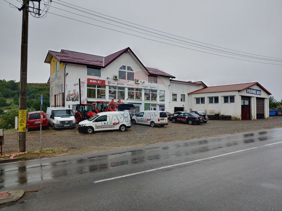 Spațiu comercial 950mp în Fălticeni, Suceava