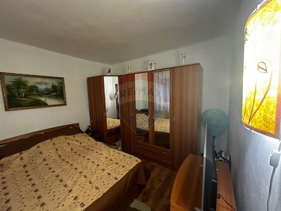 Apartament 2 camere, etaj 3 - str. George Cosbuc 19