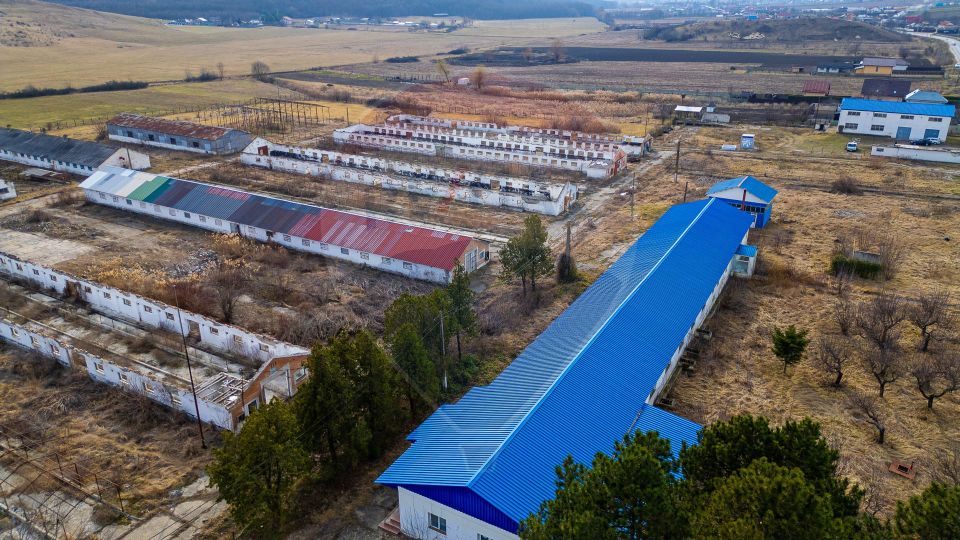 Spațiu industrial, comercial, depozitare,860mp,com Traian, jud Bacău,