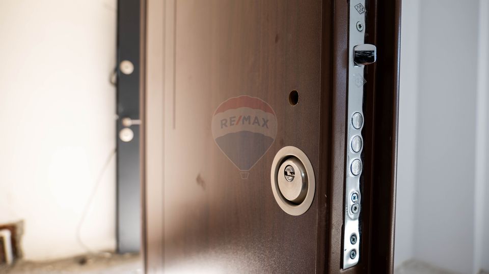 Vanzare duplex P+1+2 retras