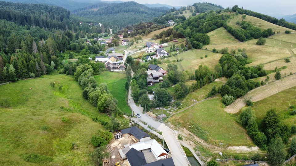 Teren 4397 mp Intravilan  Manastirea Humorului / Lunga Bucovina