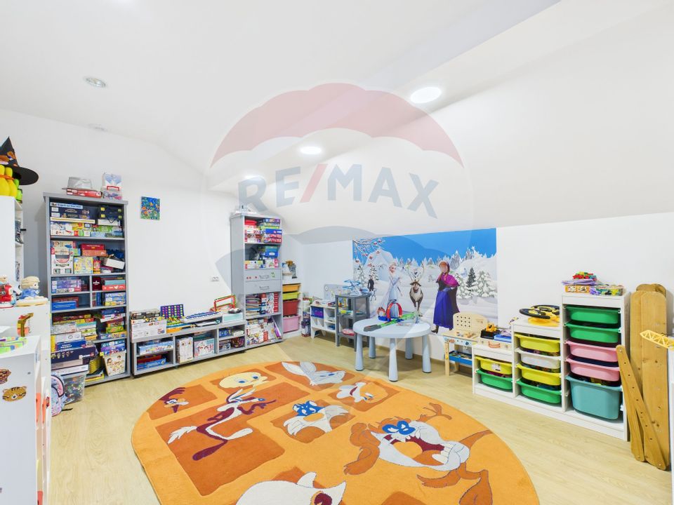 7 room House / Villa for sale