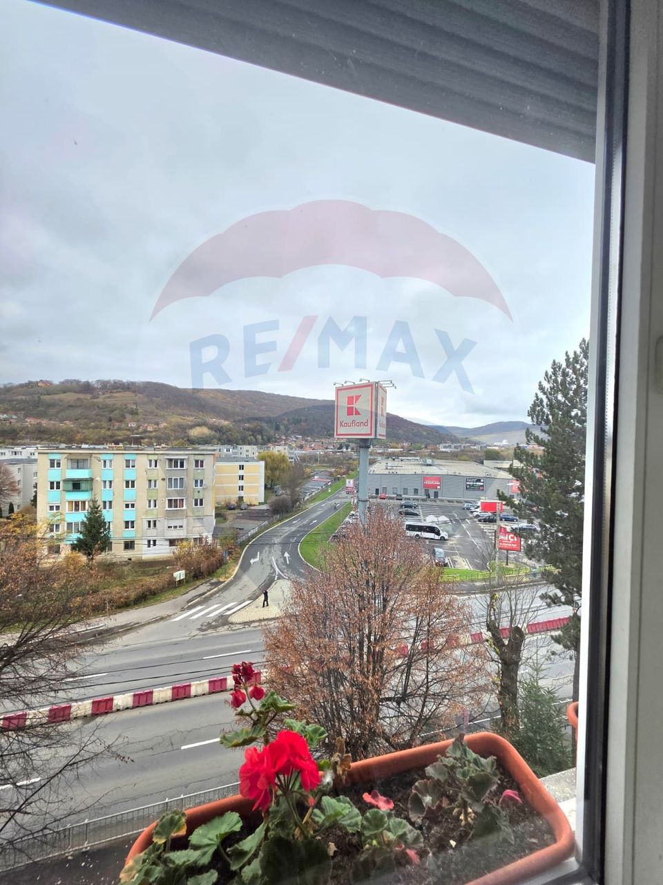 3 room Apartment for sale, Central area