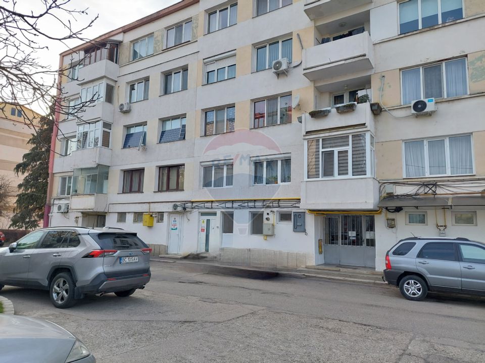 122.76sq.m Commercial Space for rent, Ultracentral area