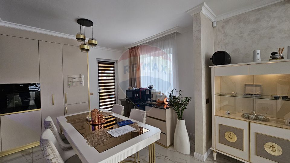 5 room House / Villa for sale