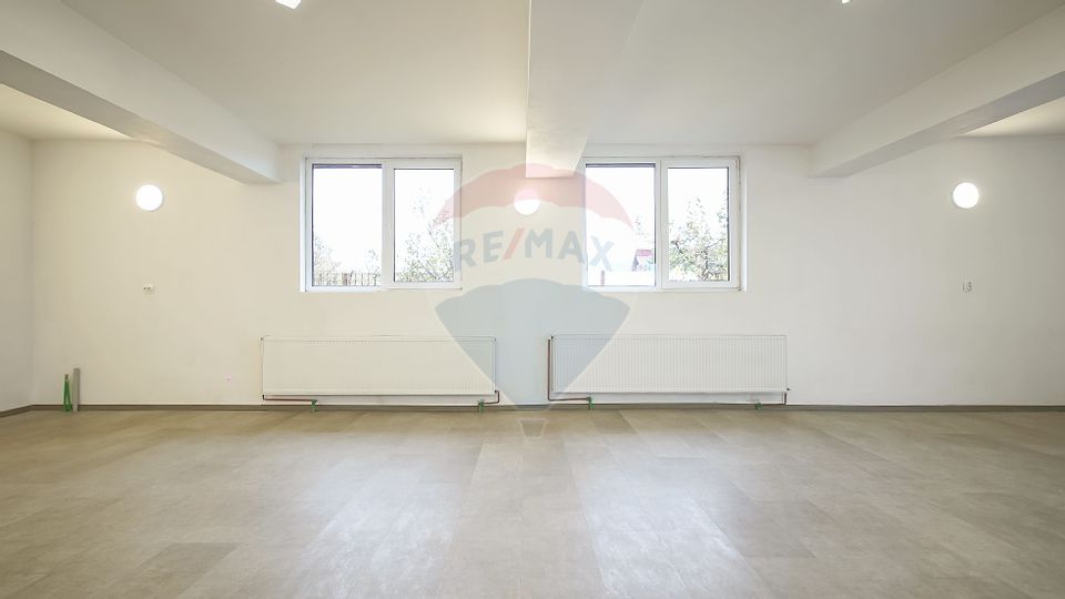 Spațiu de 116mp de închiriat in Cristian