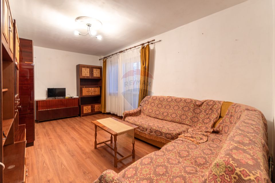 Apartament cu 2 camere de închiriat în zona Craiter