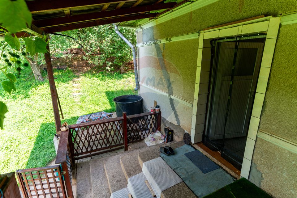 Casă / Vilă cu 3 camere de vânzare