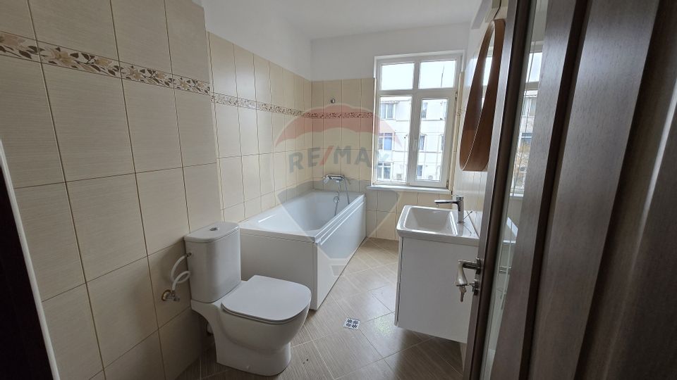 Apartament de închiriat în Centrul Vechi