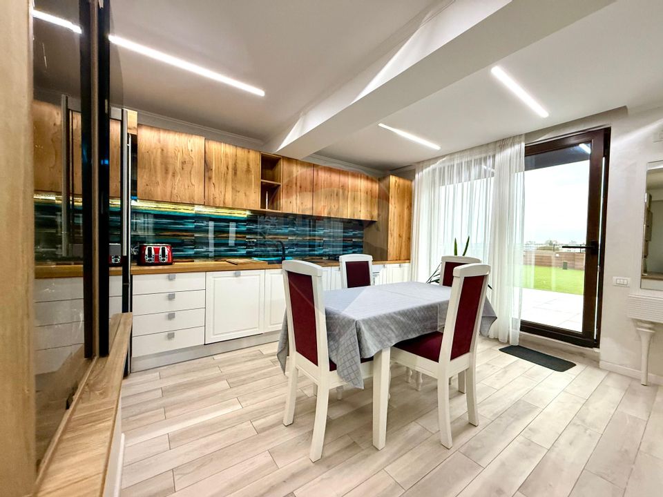 Apartament cu terasa panoramica de 613 mp de inchiriat- Km5 Constanta