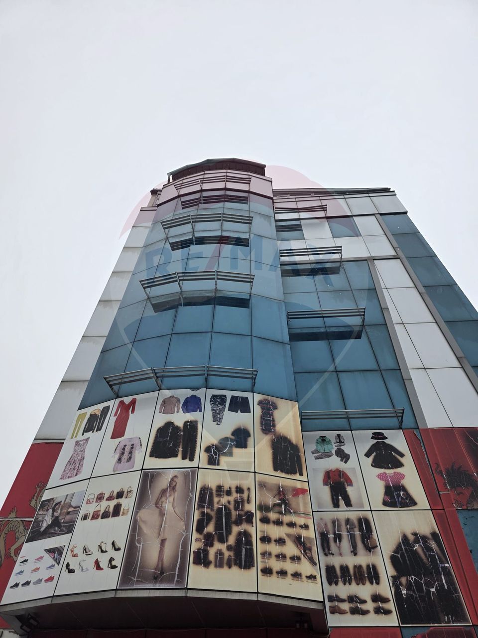 Spații comerciale + birouri Otopeni 2246 mp inchiriere totala/partiala