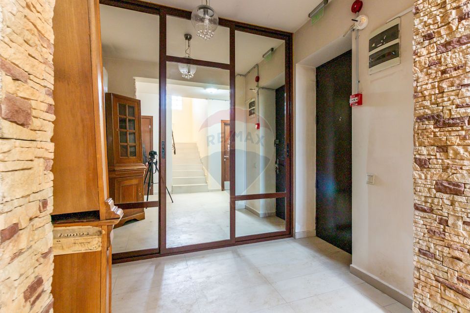 Casă / Vila de vanzare in Tunari, centru, parc, autobuz, utilitati