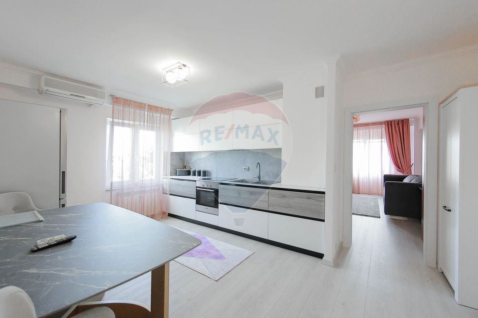 De vânzare apartament ultrafinisat 2 camere, Bld. Dimitrie Cantemir