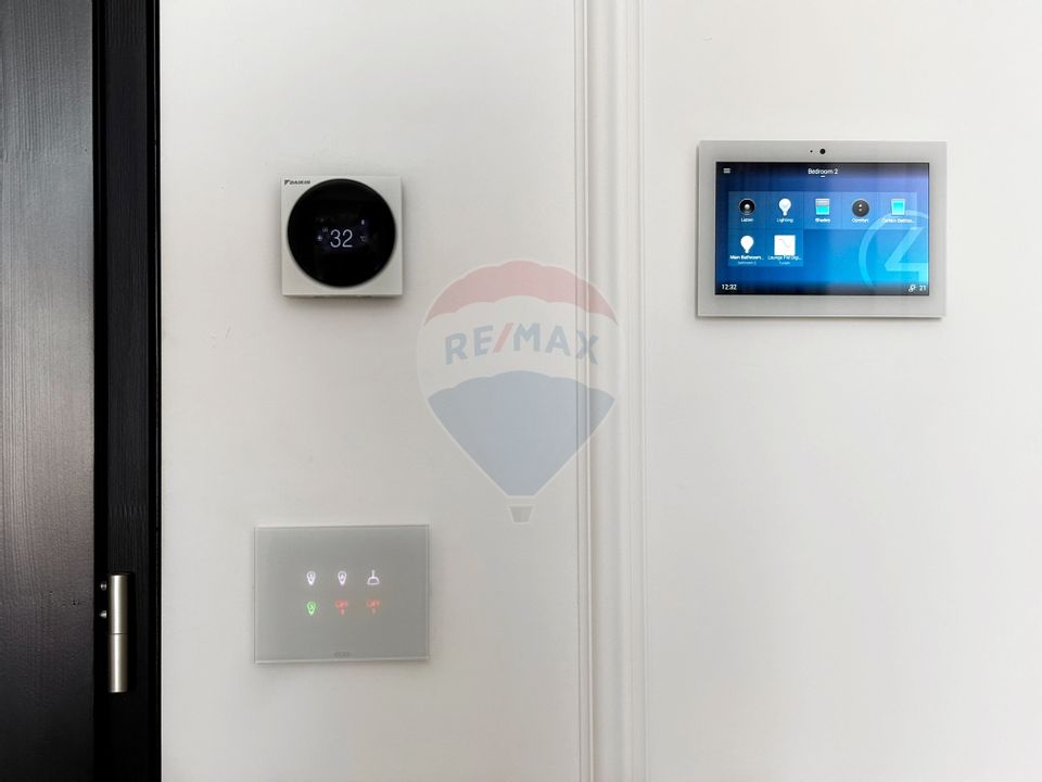 Vedere directă spre Piața Unirii, finisaje lux, apart. chirie, 97.6 mp