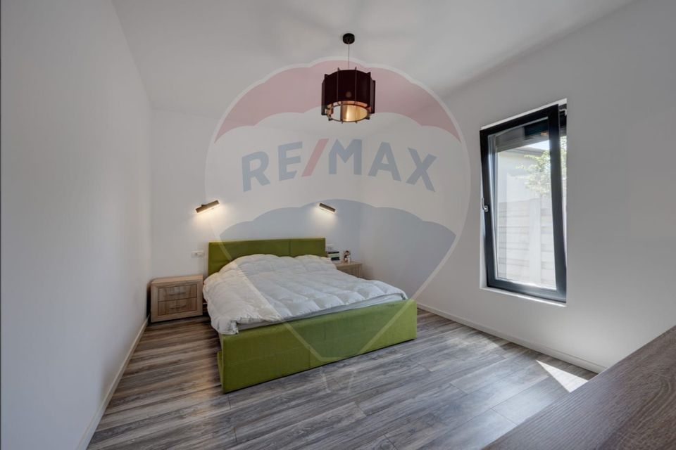 5 room House / Villa for sale