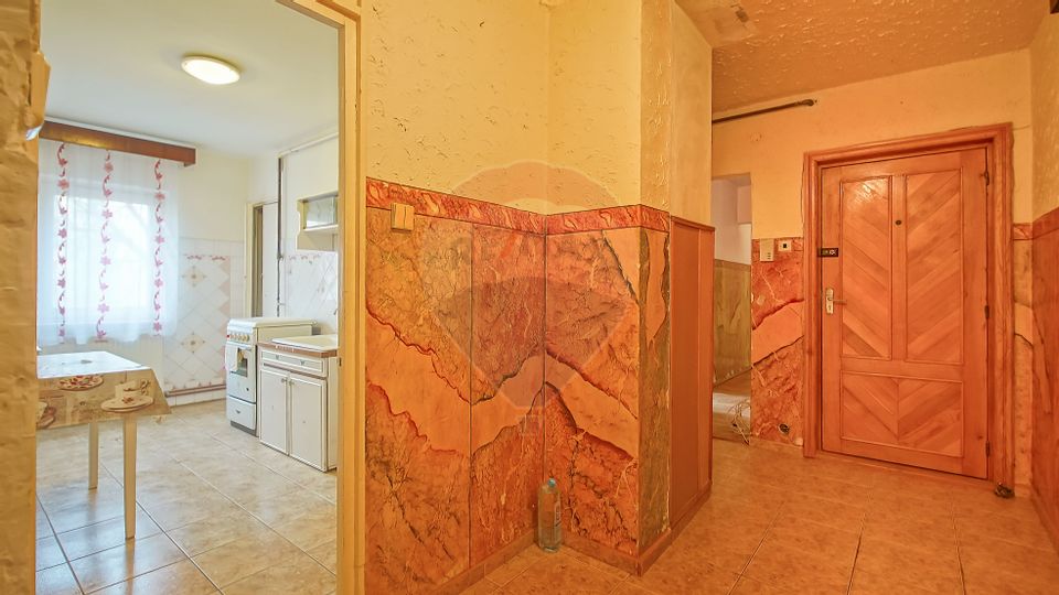 COMISION 0 | Apartament 3 camere de vanzare | De renovat | Triaj |