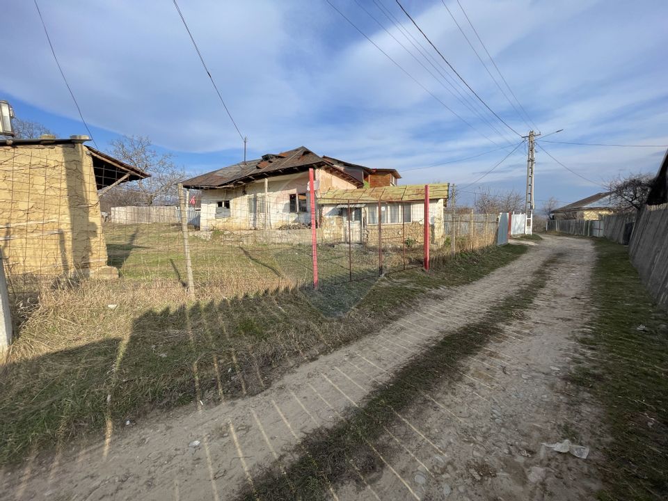 Land 2,700sqm Gagesti / Strada Vintilieasca