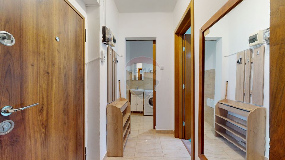 Garsonieră spațioasă 40 mp de închiriat | Karl Lehmann, Brașov |