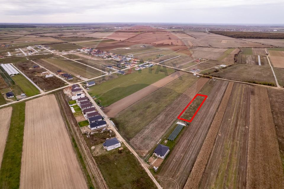 Land 1,417sqm Cihei / None