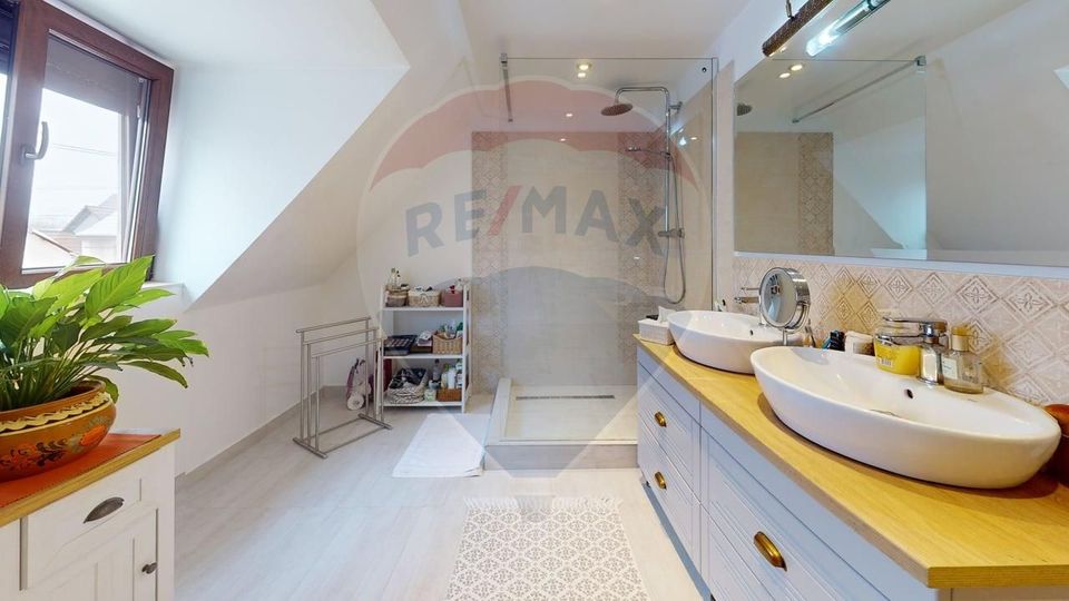 5 room House / Villa for sale, Calea Poplacii area