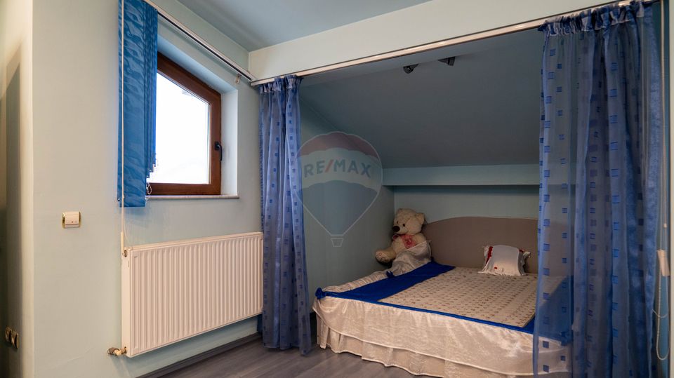 Vanzare vila cu 5 camere, complet mobilata si utilata in Dobroesti