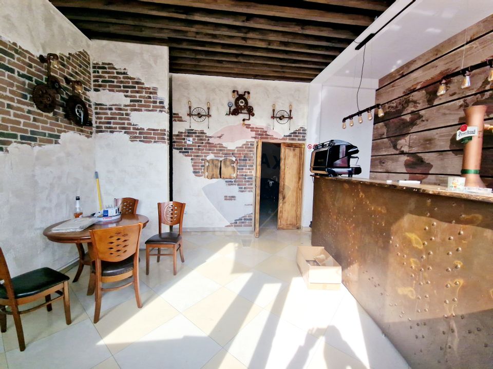 100sq.m Commercial Space for rent, 1 Mai area