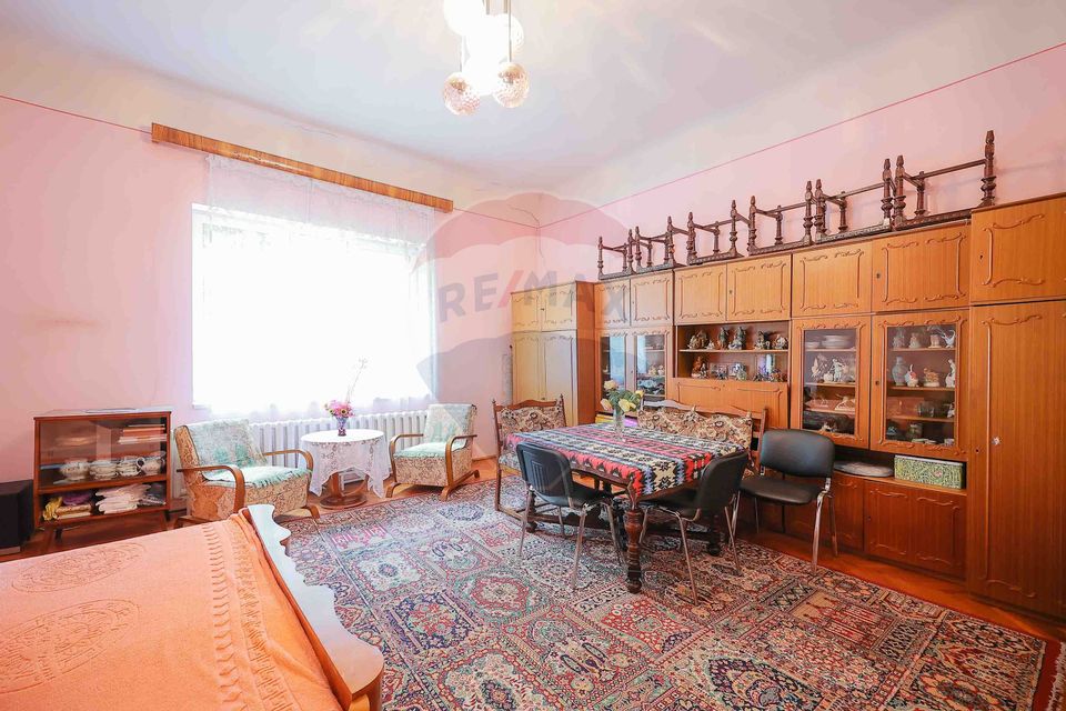 Spațiu ultracentral 171 mp, ideal clinică sau chirii multiple