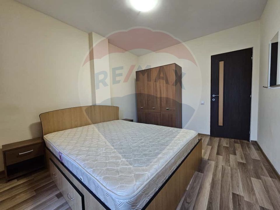 Inchiriez apartament cu 2 camere decomandate în Gheorgheni