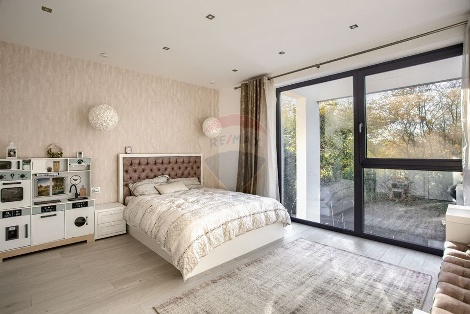 5 room House / Villa for sale, Aradul Nou area