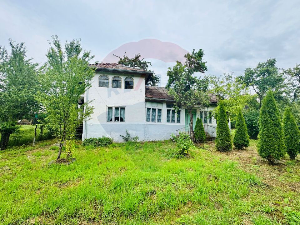 5 room House / Villa for sale, Ultracentral area