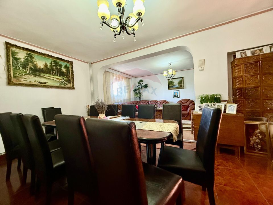 16 room House / Villa for sale, Coiciu area