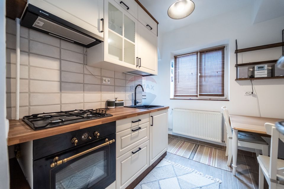 2 room Apartment for rent, Tractorul area