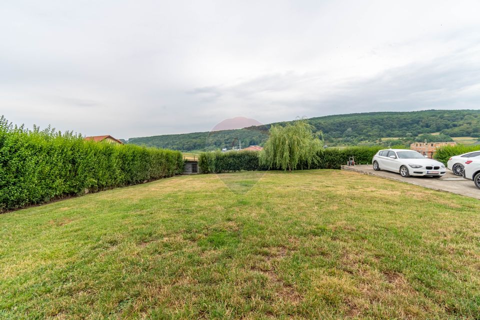 Detached House for Sale / 900 sqm Land, Popesti, Cluj