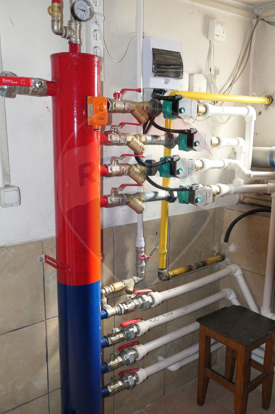 Vilă cu 10 camere de vânzare în zona Centrala