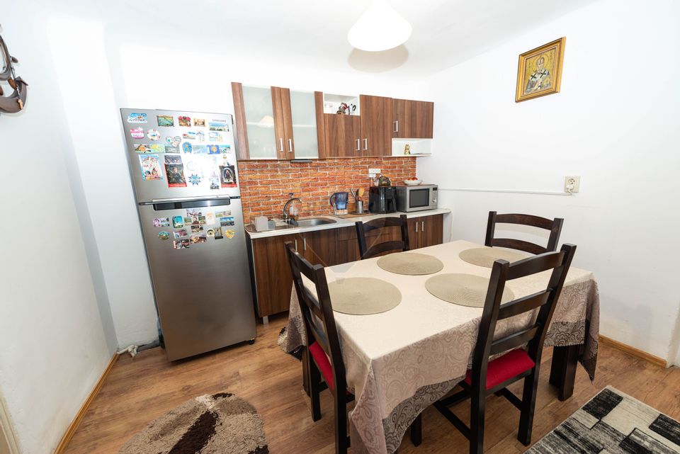 Casa de vanzare 3 camere, teren 410 mp, Parc Bazilescu