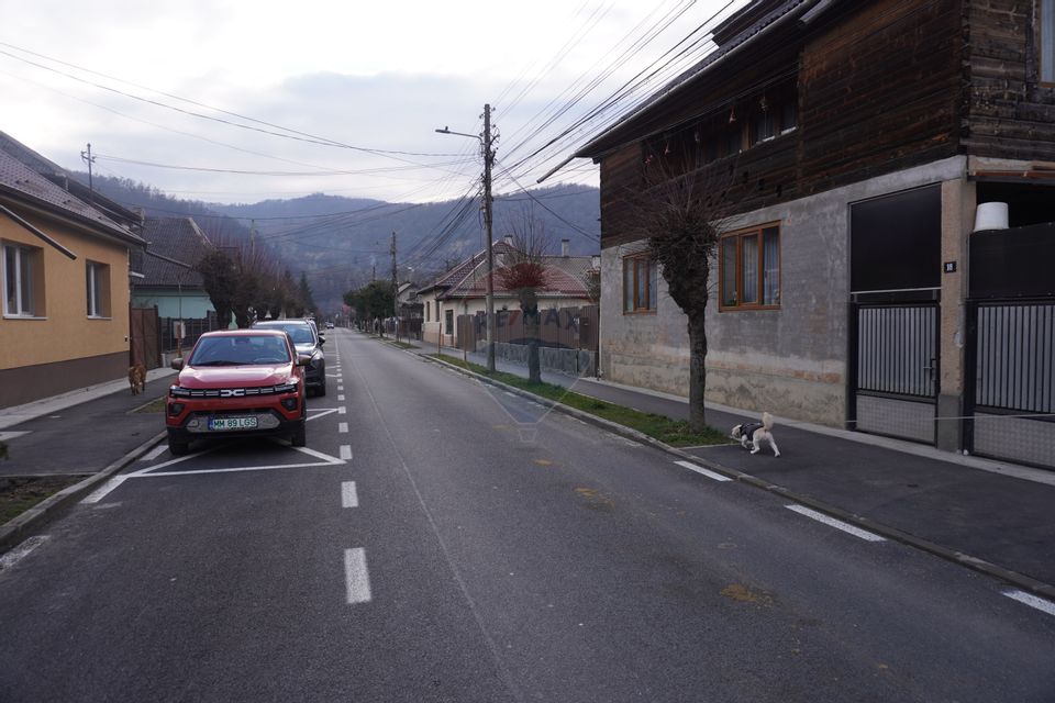 6 room House / Villa for sale, Vest area