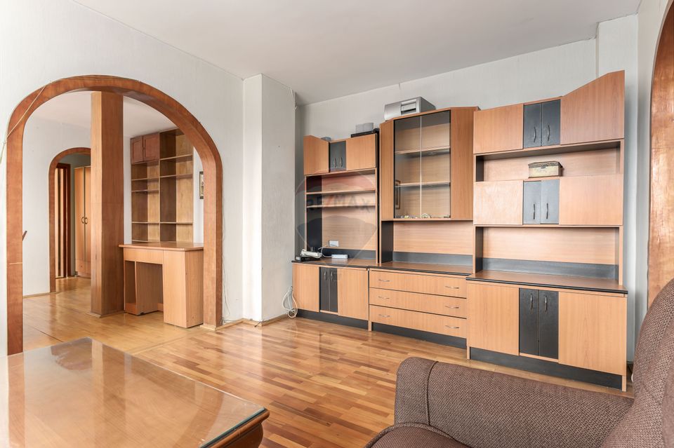 Apartament cu 5 camere de vânzare P-ta Victoriei Veronica Micle