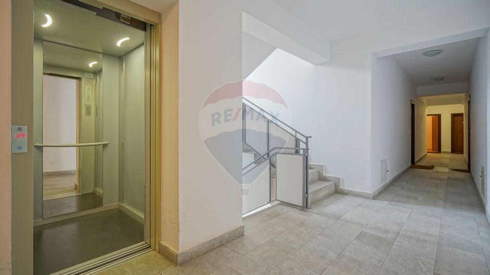 Apartament 3 camere, de inchiriat