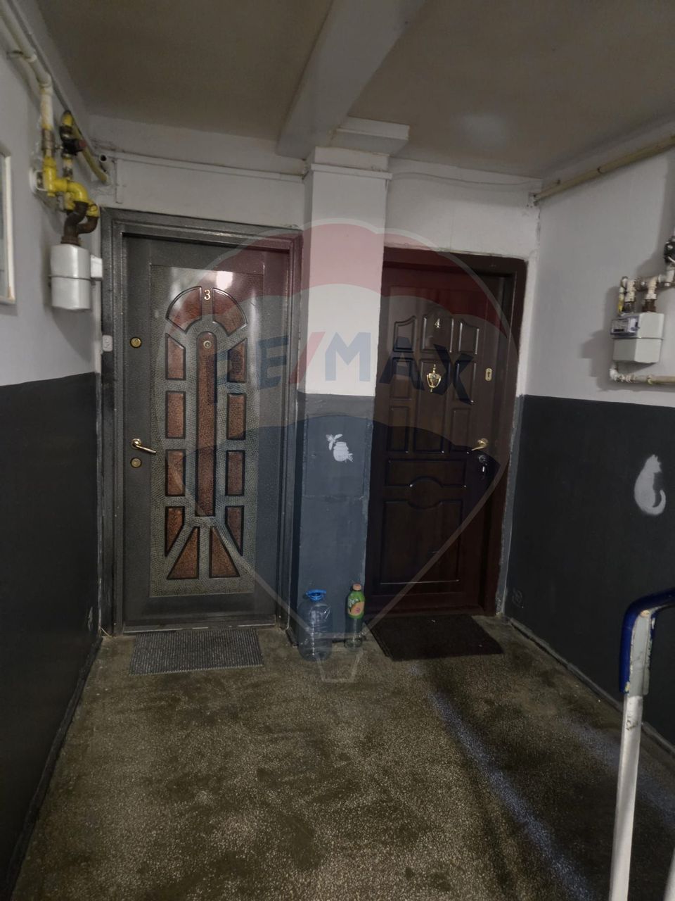 Apartament 3 camere parter cu balcon