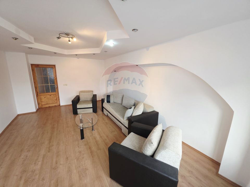Apartament cu 2 camere de vânzare în zona 1 Mai