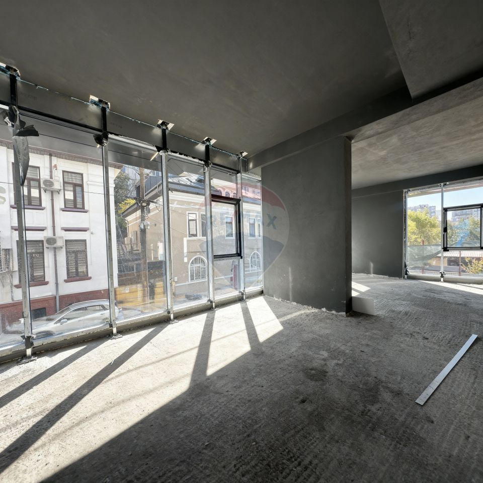 250sq.m Commercial Space for rent, Alba Iulia area