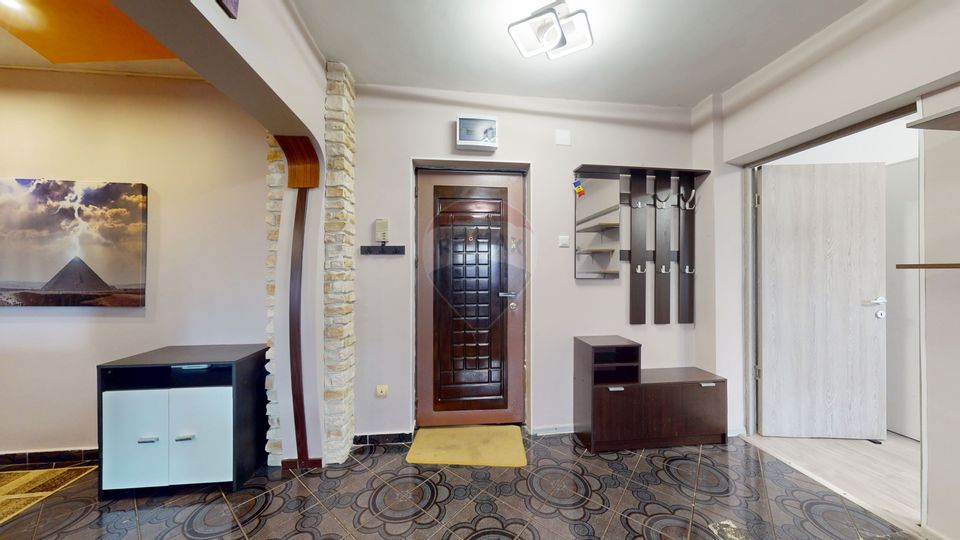 Comision 0% | 4 camere | 81 mp | 2 parcări | Priveliște panoramică