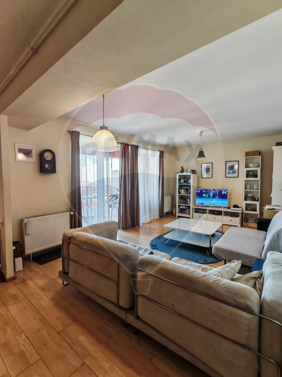 Apartament cu 3 camere de vanzare in Europe Residence, Brasov