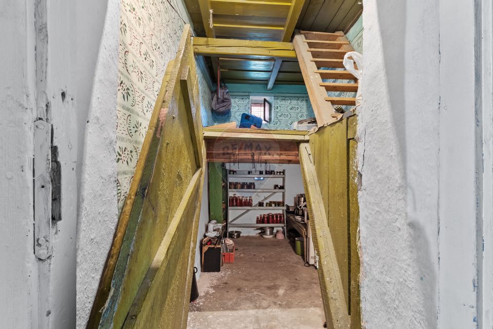 Casă cu teren 1222mp de vanzare in Nadab Judetul Arad