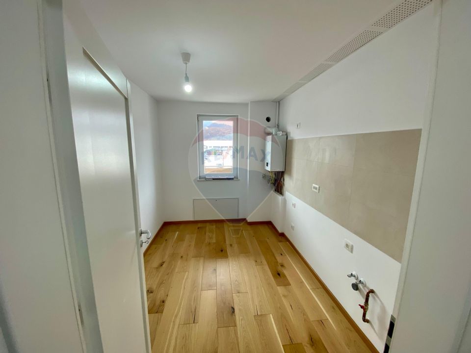Apartament modern de închiriat cu 3 camere – Urban Plaza
