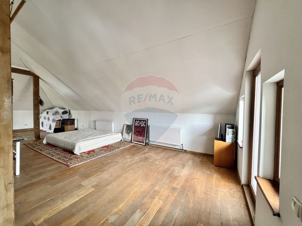 4 room House / Villa for sale, Central area