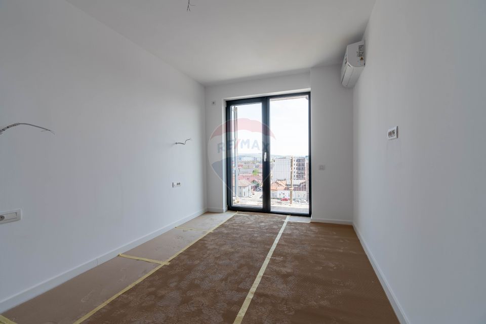 De vanzare Apartament 2 camere - Proiect Maurer