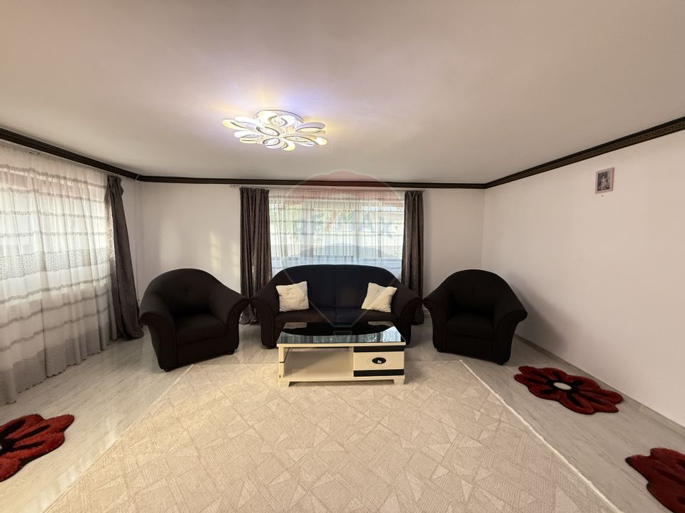 CASA DE VANZARE GLINA - LANGA PROFI / TEREN 587 MP / P+M