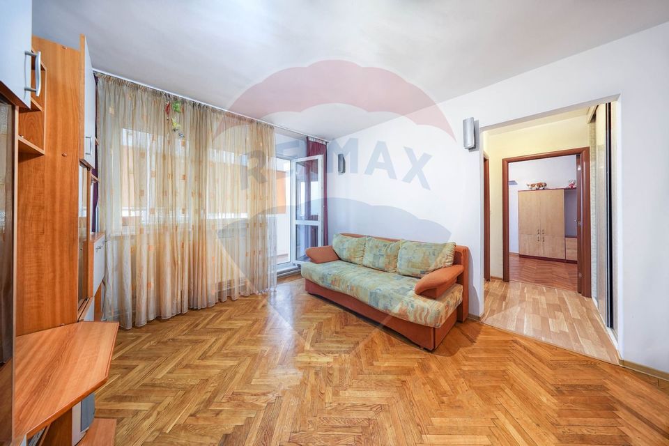 Apartament cu 2 camere de vânzare - Brașov, Str. Zizinului