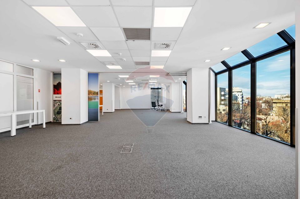 541sq.m Office Space for rent, Ultracentral area